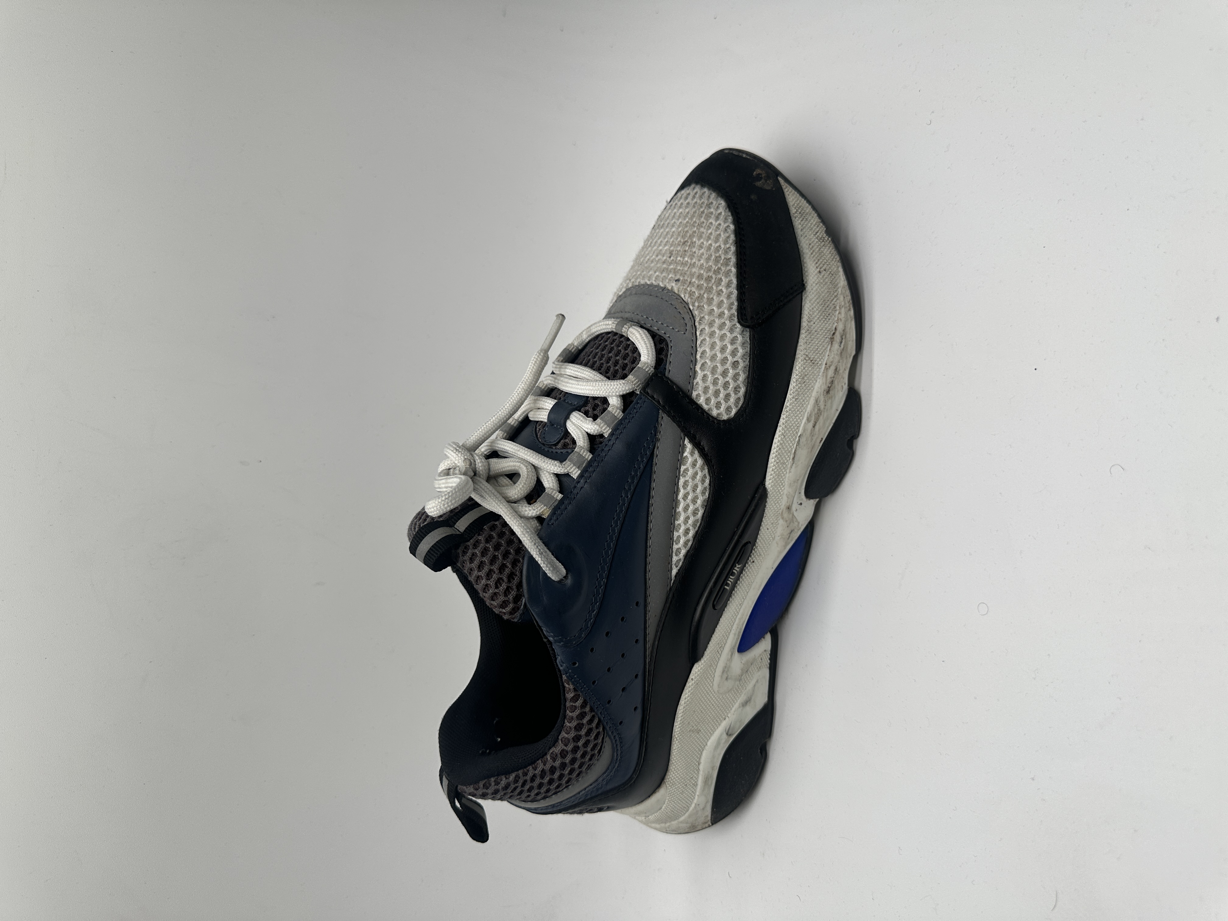 restoration example 3 — sneakers before and after cleaning