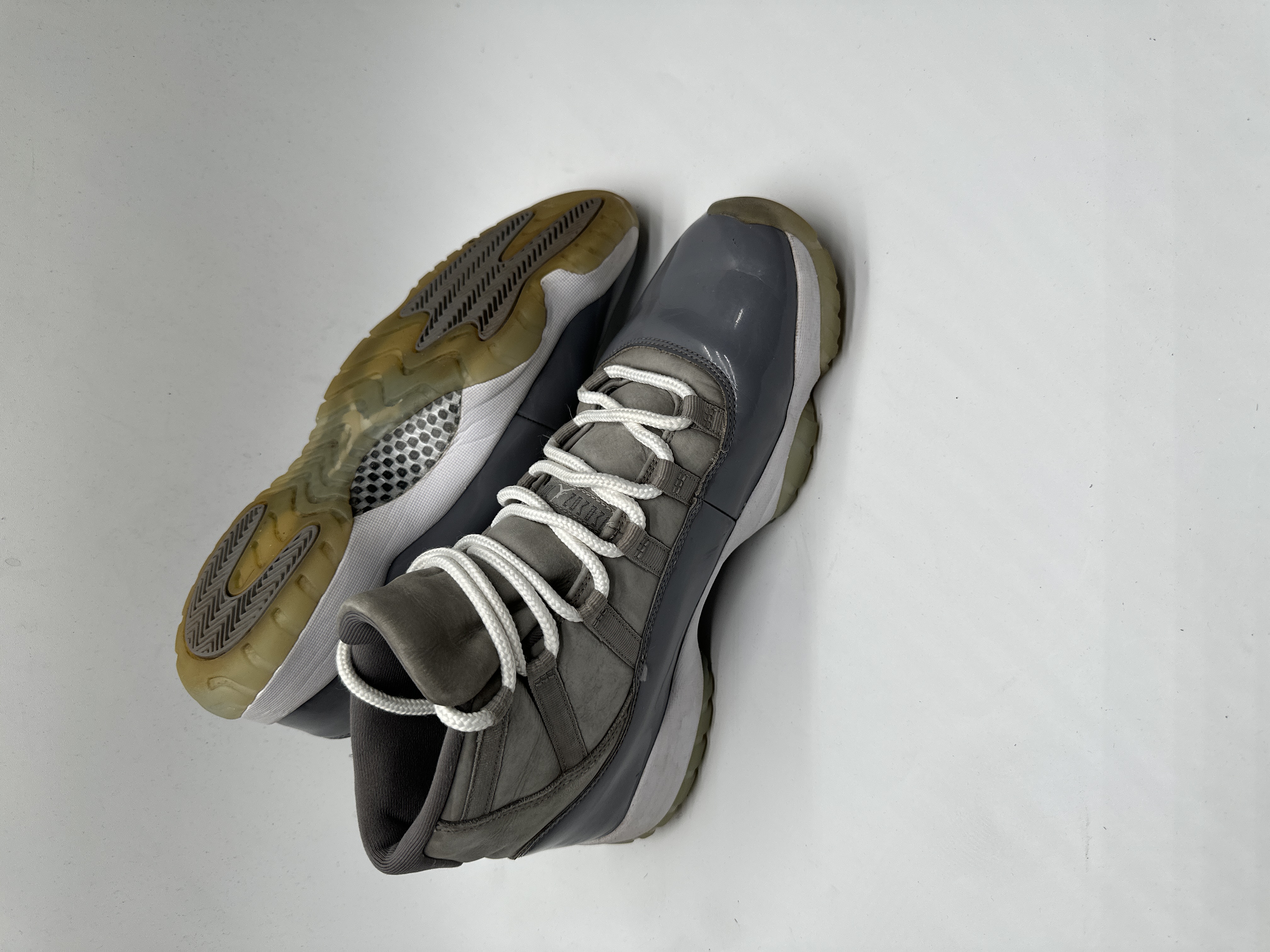 restoration example 2 — sneakers before and after cleaning